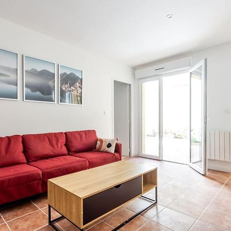 Joli Appartement Avec Jardin / Vieux-Lormont Esterno foto